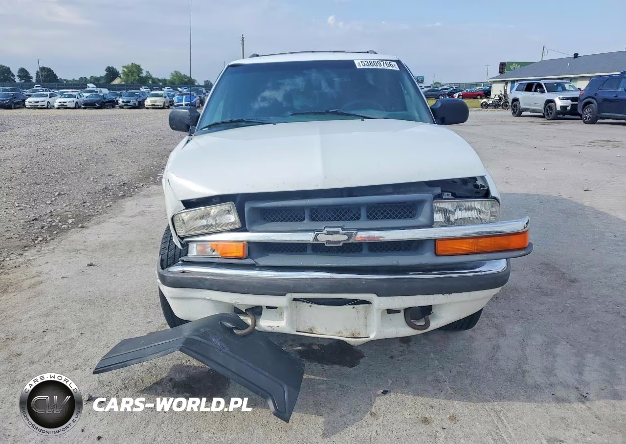 2000 Chevrolet Blazer VIN:1GNDT13W1Y2318697 - 5
