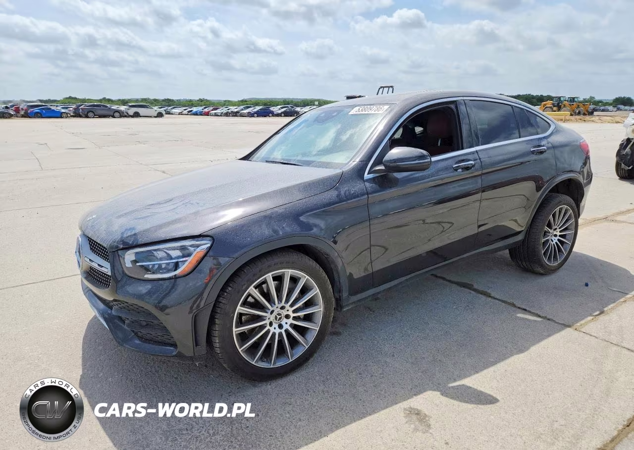 2020 Mercedes-Benz Glc Coupe 300 4Matic – zdjęcie 1 z 12