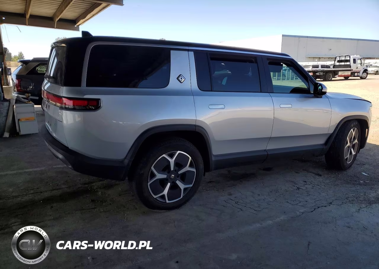 2024 Rivian R1S Adventure VIN:7PDSGCBA3RN035670 - 3