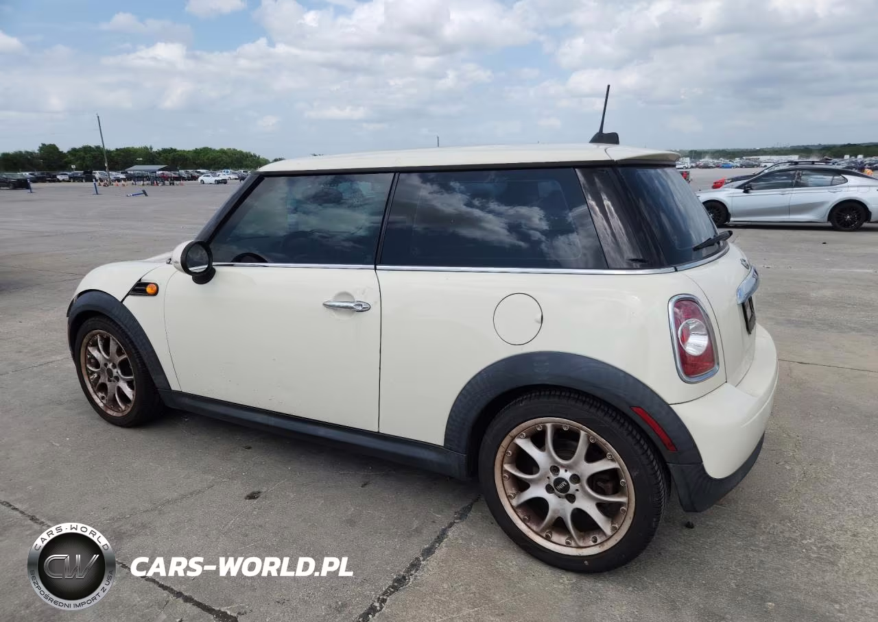 2012 Mini Cooper VIN:WMWSU3C59CT258474 - 2