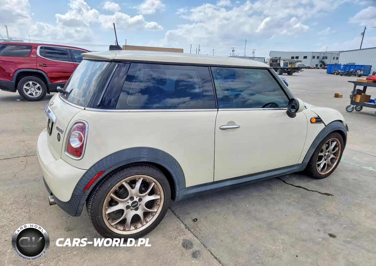 2012 Mini Cooper VIN:WMWSU3C59CT258474 - 3