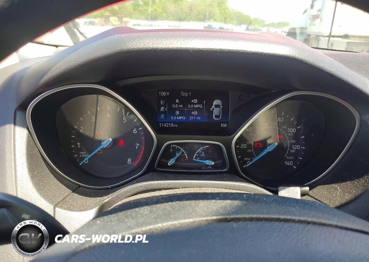2016 Ford Focus Se VIN:1FADP3FE4GL228132 - 9