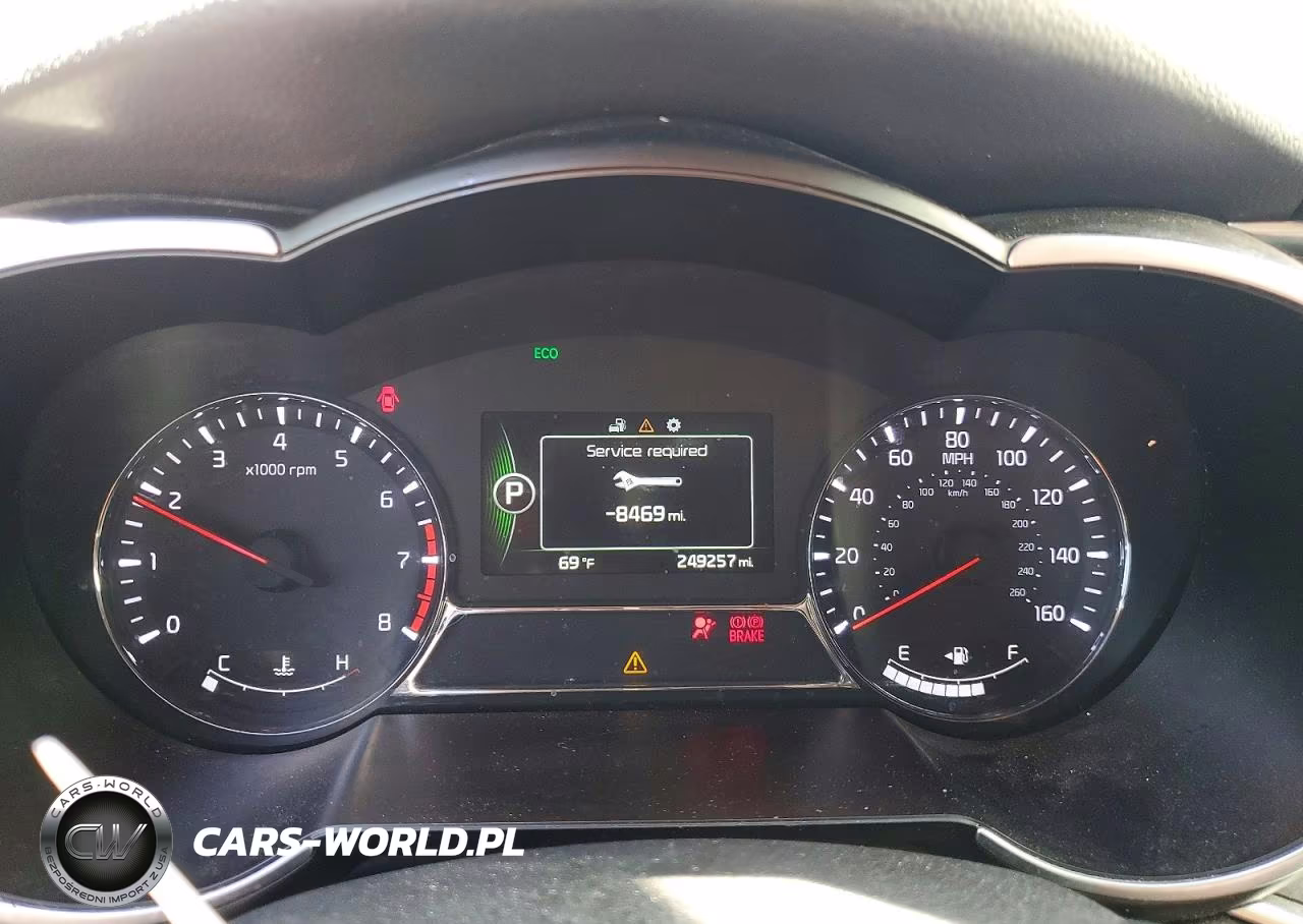 2015 Kia Optima Sx VIN:5XXGR4A63FG358179 - 9