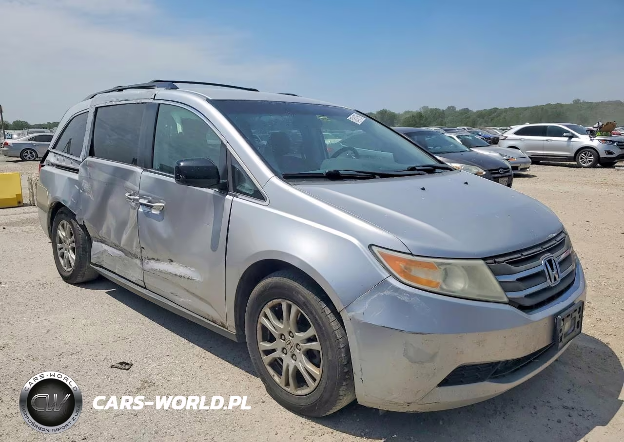 2012 Honda Odyssey VIN:5FNRL5H47CB064982 - 4