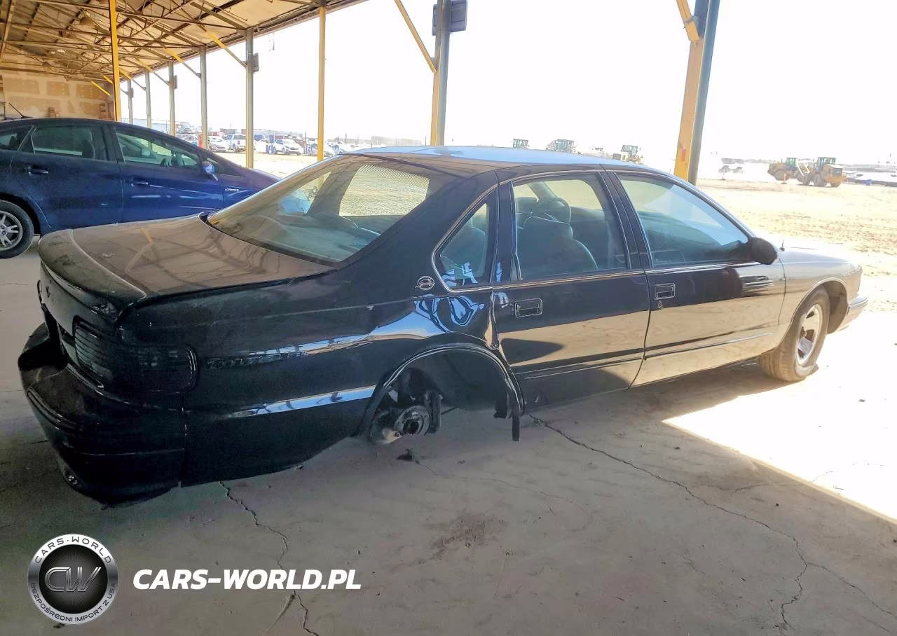 1996 Chevrolet Caprice - Impala Classic Ss VIN:1G1BL52P7TR183171 - 3