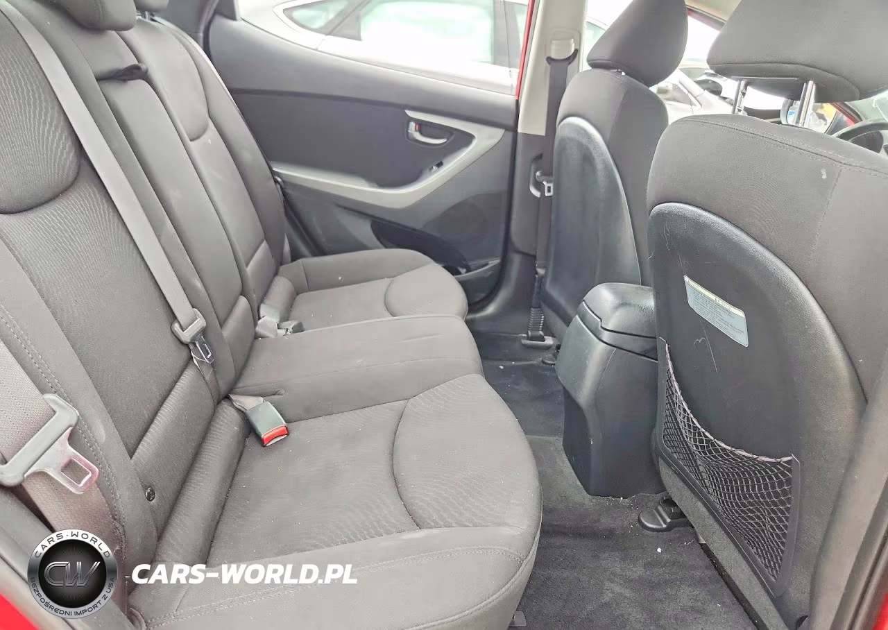 2016 Hyundai Elantra VIN:KMHDH4AEXGU547688 - 10