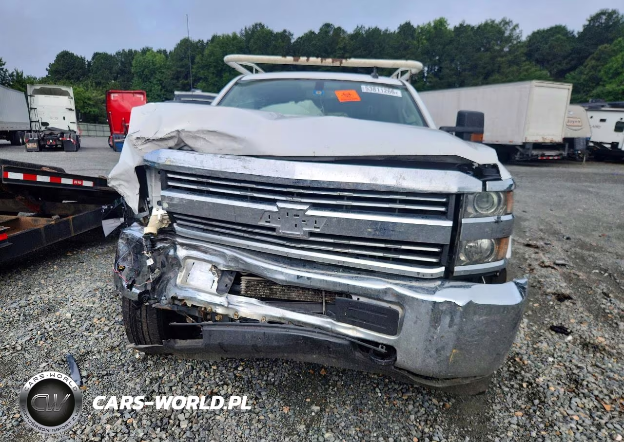 2017 Chevrolet Silverado C2500 Heavy Duty VIN:1GB1CUEG9HF135242 - 5