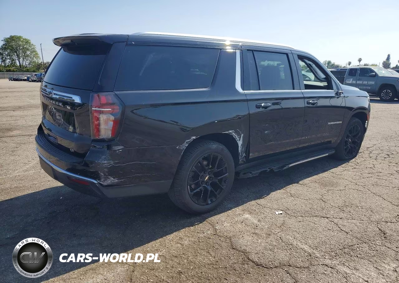2022 Chevrolet Suburban VIN:1GNSCCKD9NR356443 - 3
