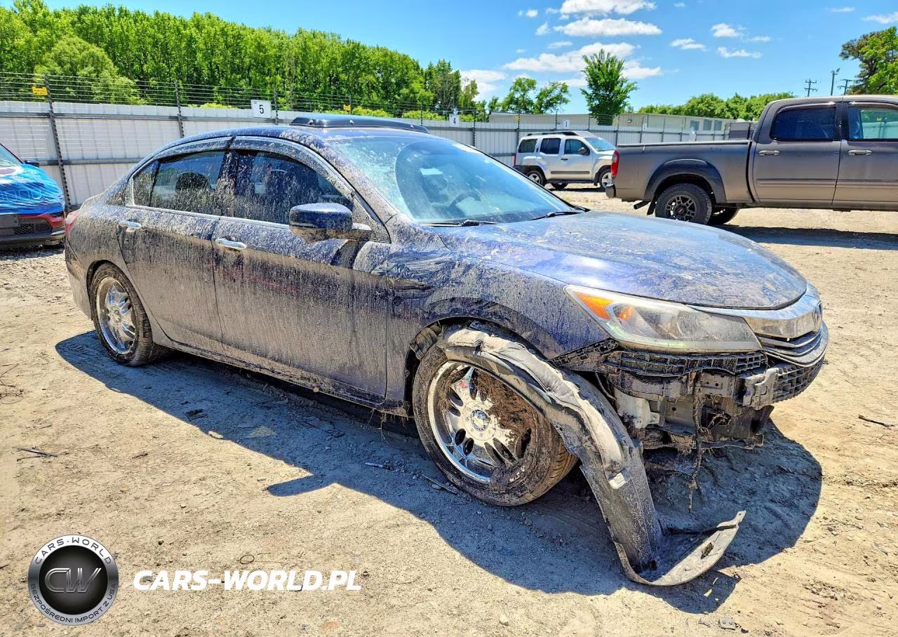 2017 Honda Accord Exl VIN:1HGCR3F00HA006660 - 4