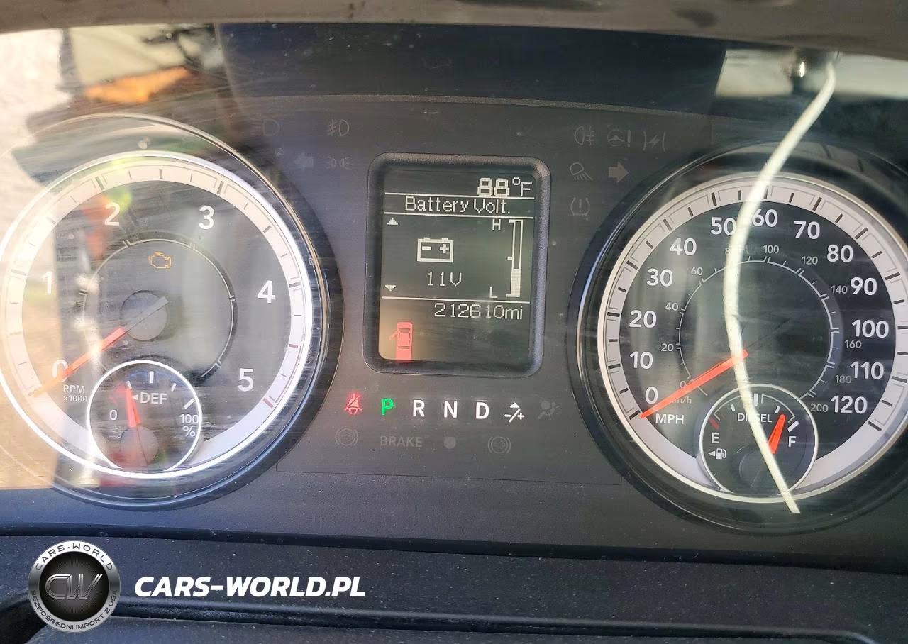 2019 Ram 1500 Classic Tradesman VIN:1C6RR7KM4KS726528 - 9