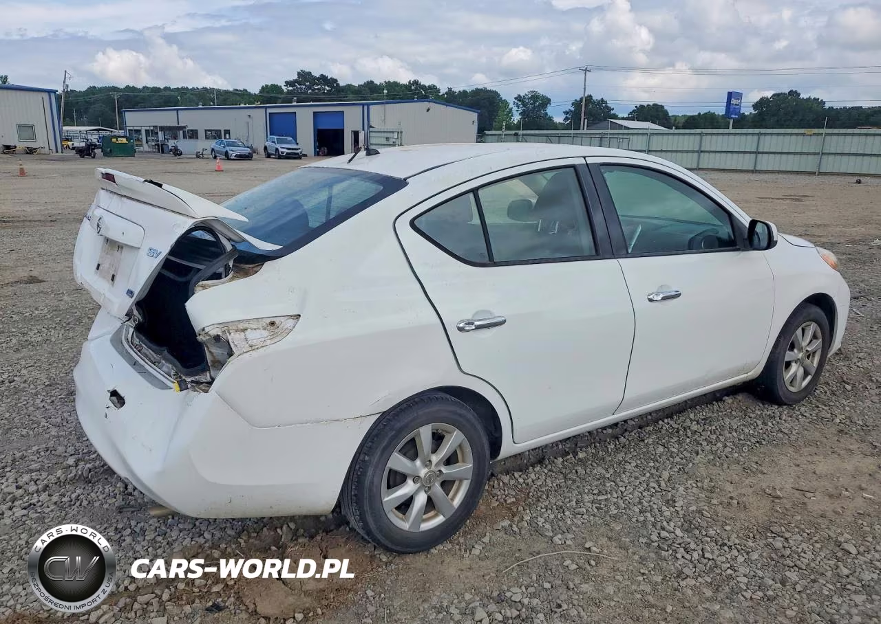 2014 Nissan Versa VIN:3N1CN7AP4EL809730 - 3