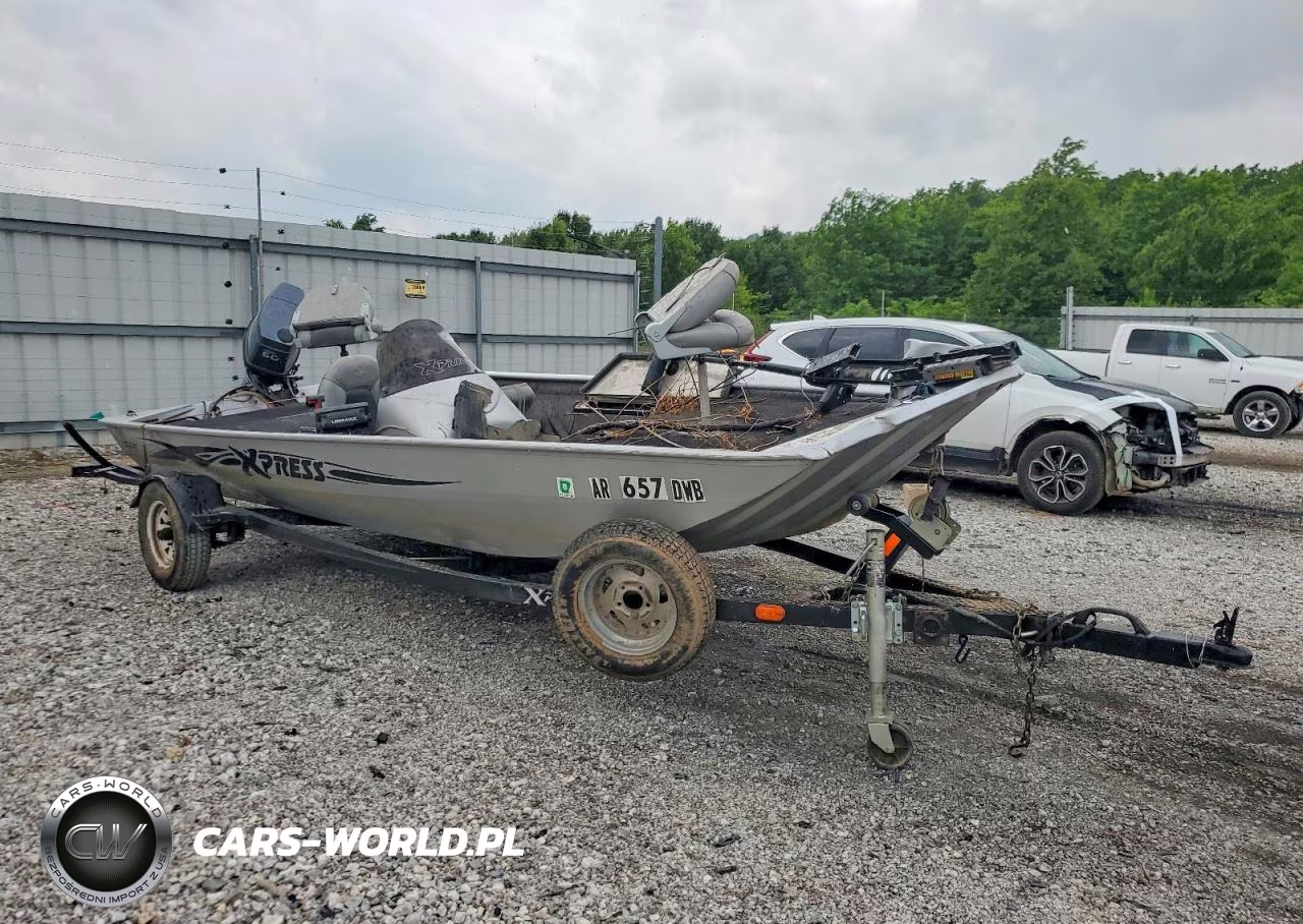 2010 X-Press Boat – zdjęcie 1 z 10