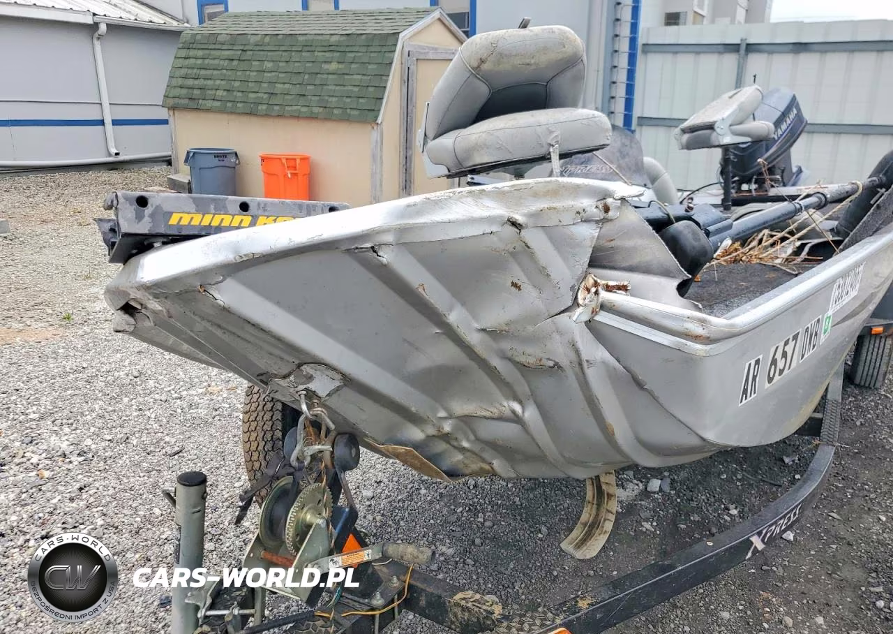 2010 X-Press Boat VIN:JBC69502F910 - 9