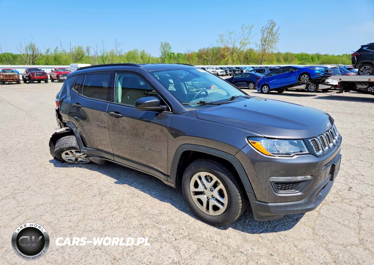 2017 Jeep Compass Sport VIN:3C4NJCAB7HT658191 - 4