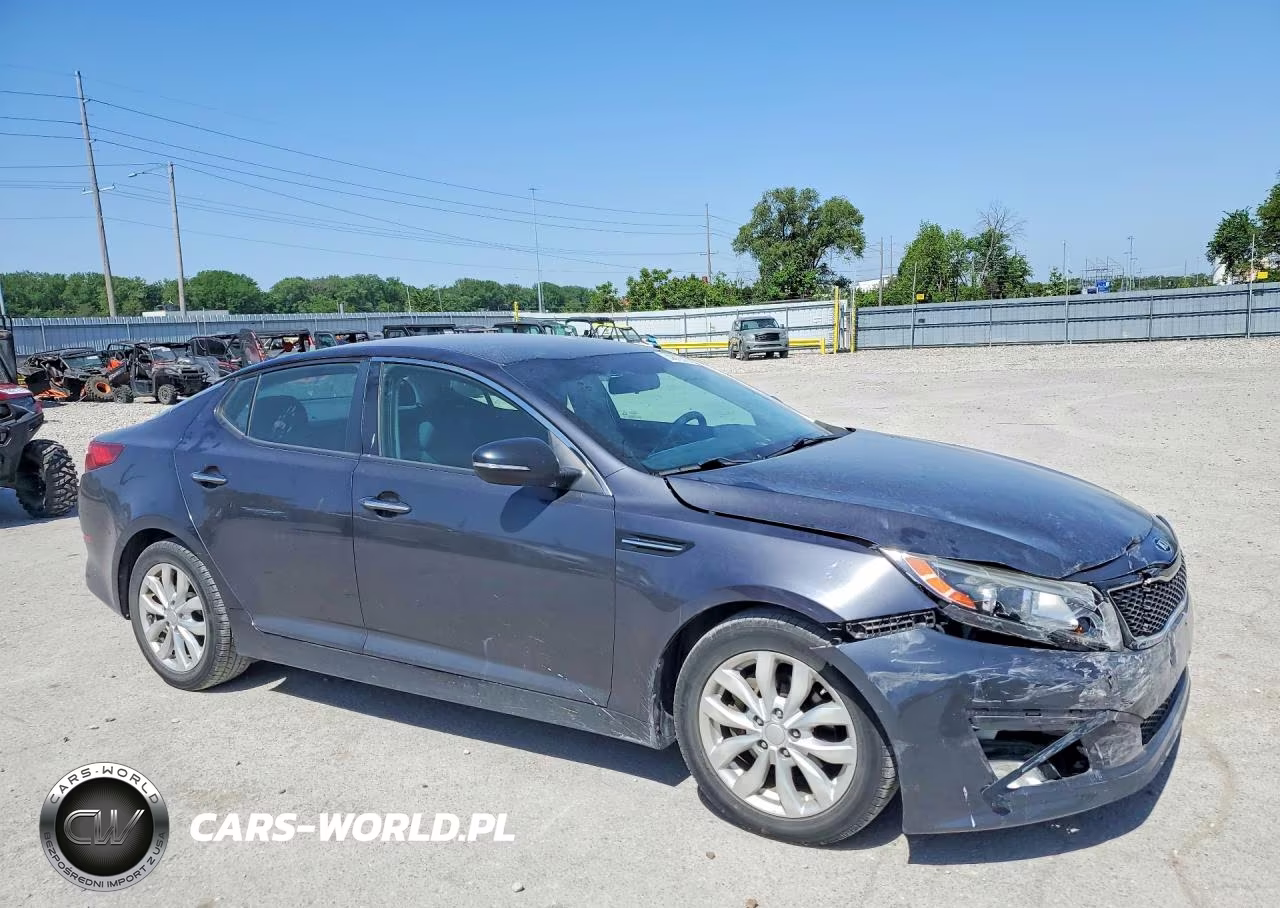 2015 Kia Optima Lx VIN:5XXGM4A79FG451862 - 4