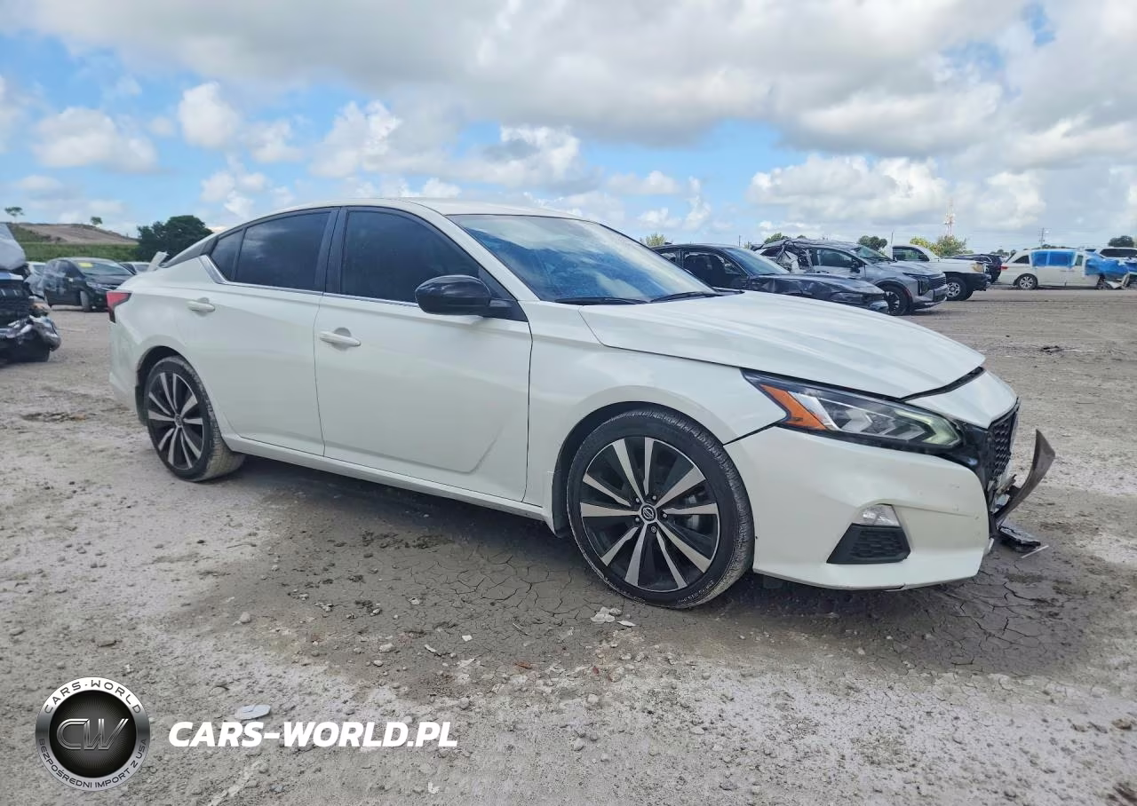 2022 Nissan Altima Sr VIN:1N4BL4CV2NN420860 - 4