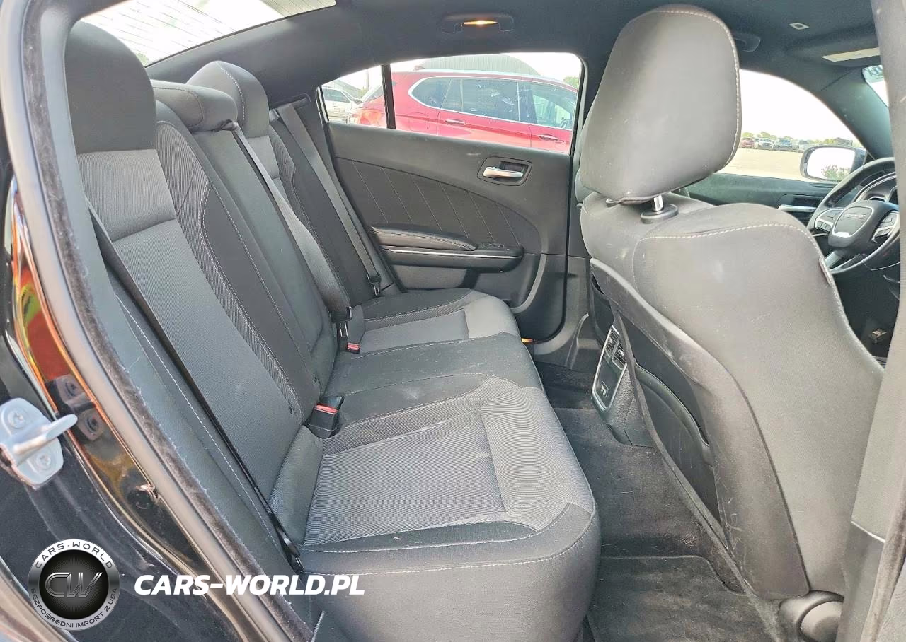 2018 Dodge Charger Sxt Plus VIN:2C3CDXHG6JH175933 - 10