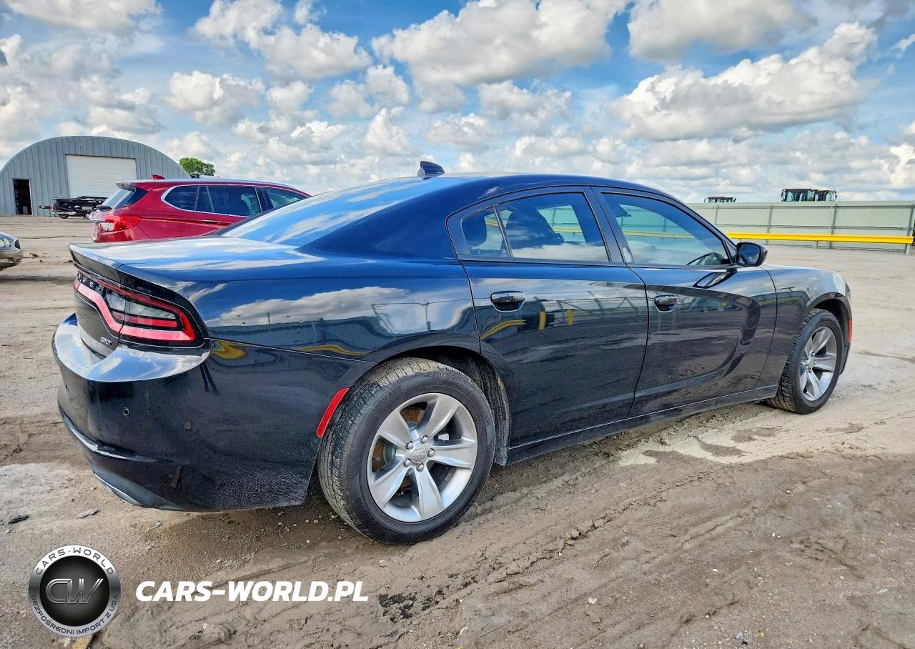 2018 Dodge Charger Sxt Plus VIN:2C3CDXHG6JH175933 - 3