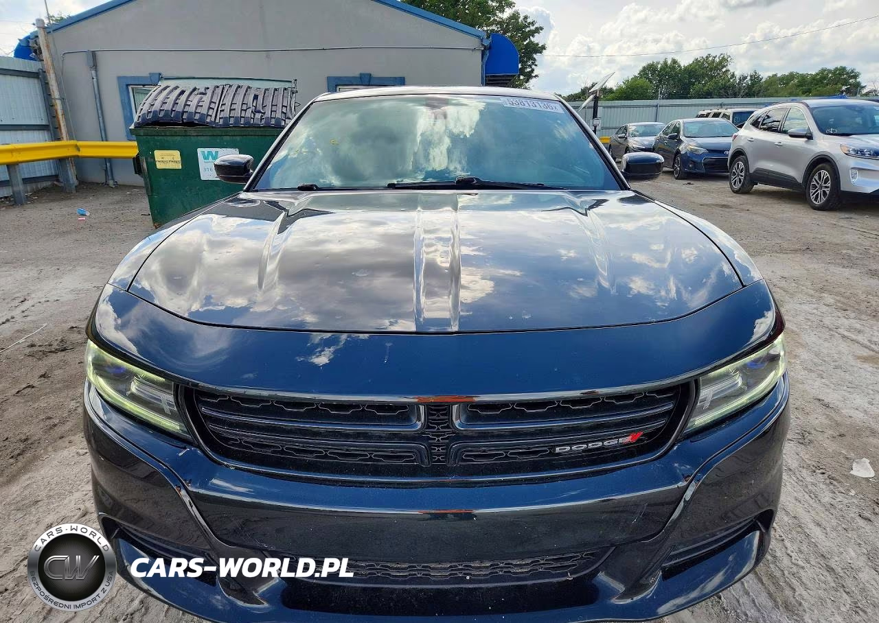 2018 Dodge Charger Sxt Plus VIN:2C3CDXHG6JH175933 - 5