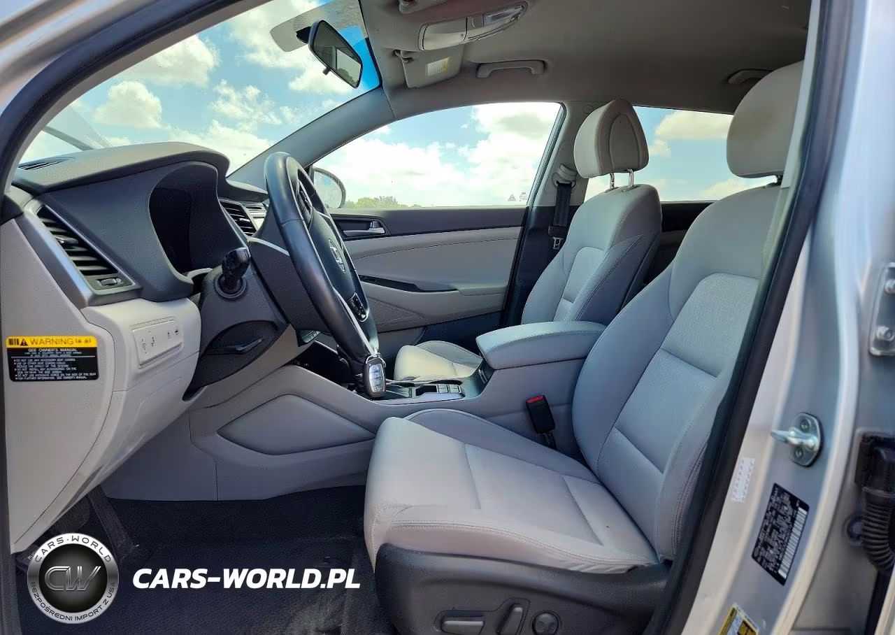 2017 Hyundai Tucson Sport VIN:KM8J3CA29HU301797 - 7