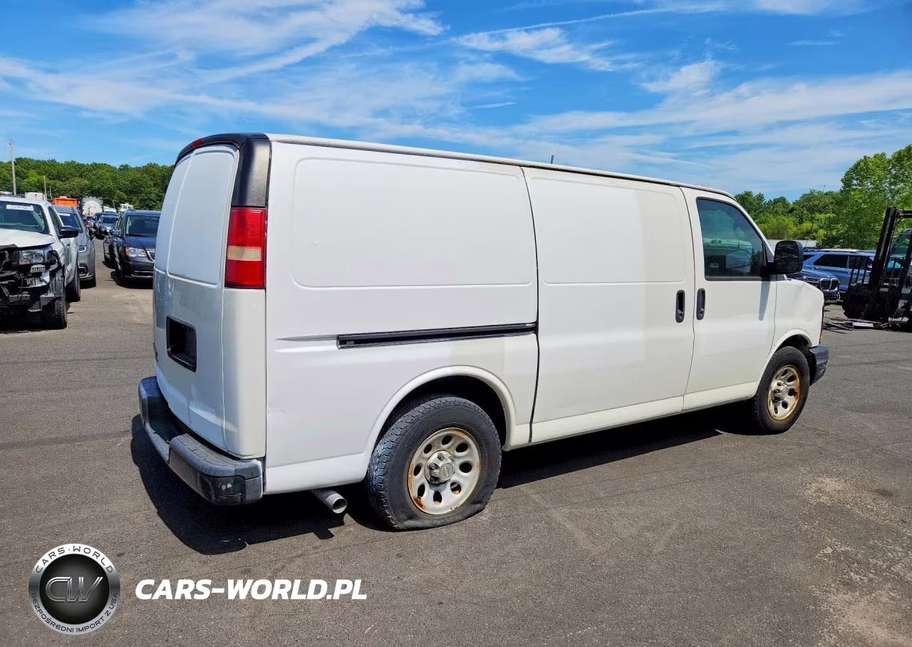 2014 Chevrolet Express G1500 VIN:1GCSGAFX9E1136854 - 3
