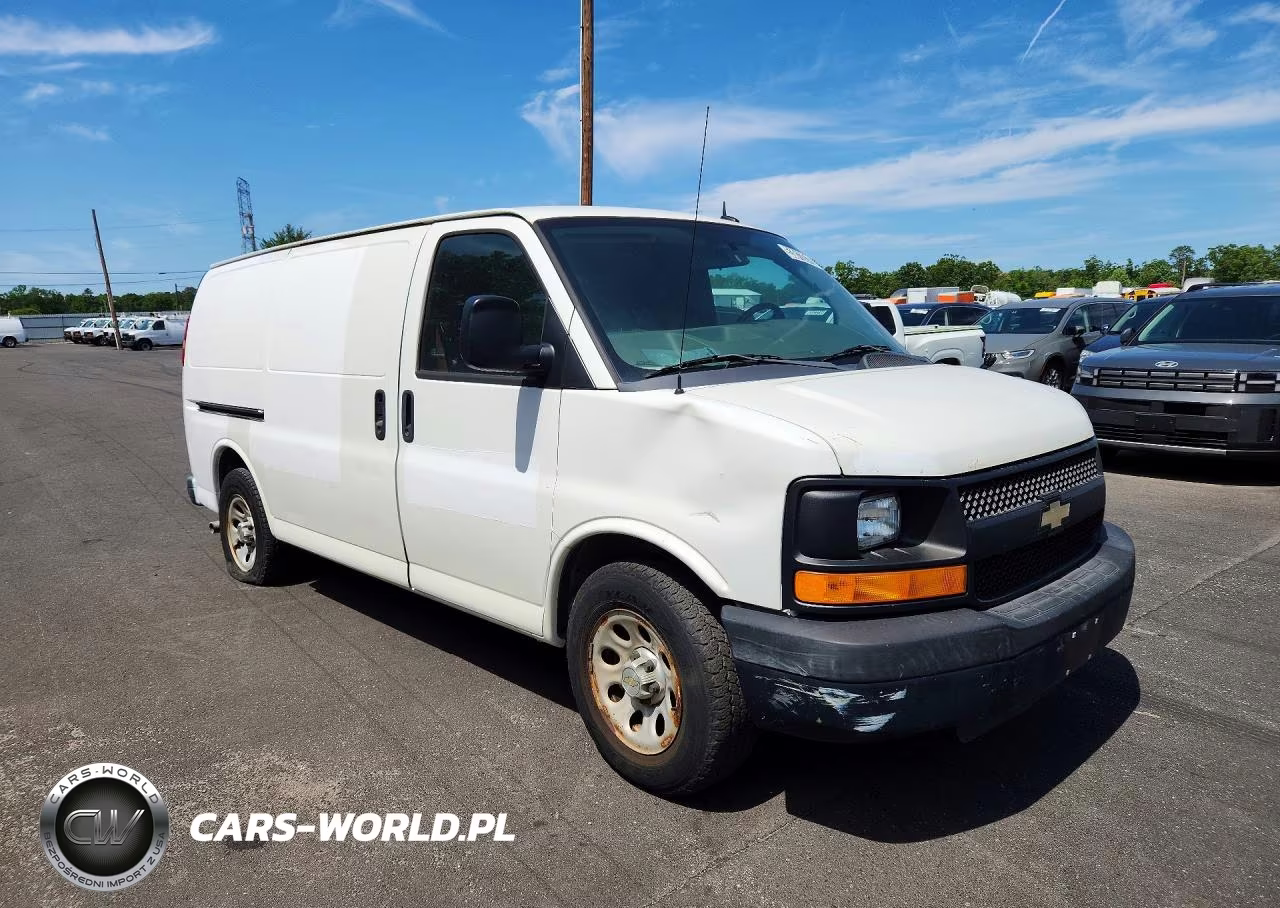 2014 Chevrolet Express G1500 VIN:1GCSGAFX9E1136854 - 4