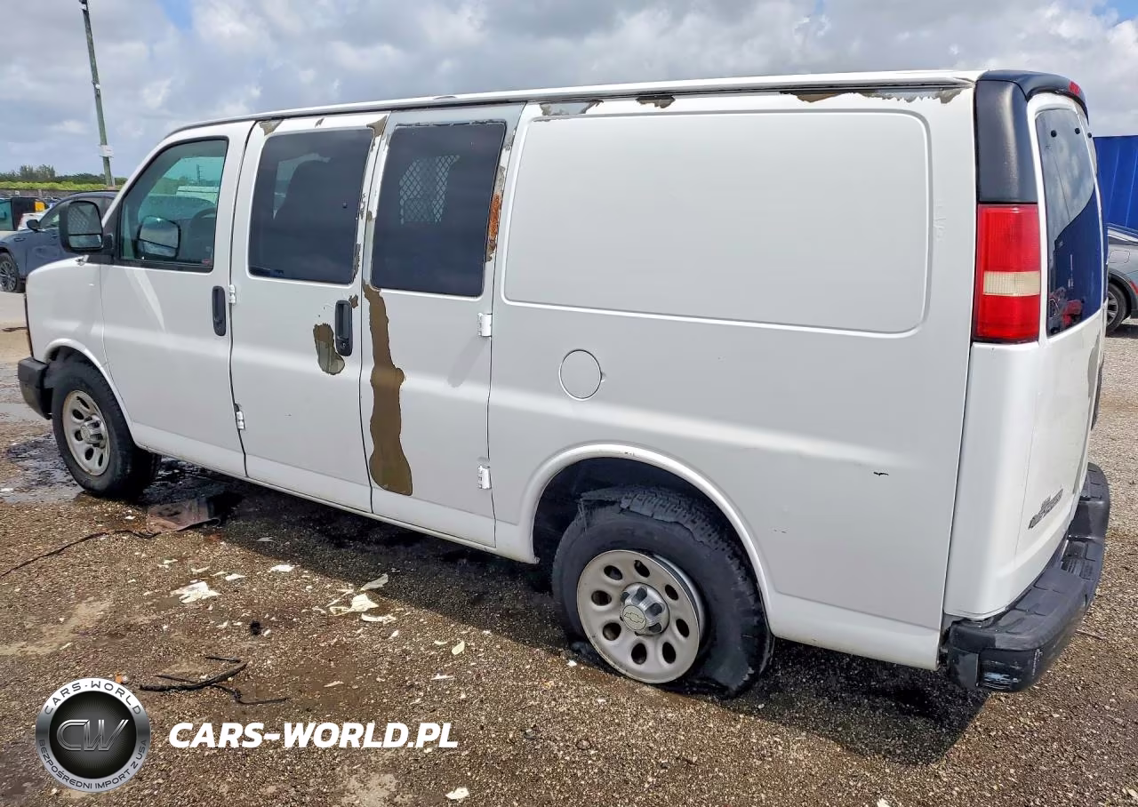 2010 Chevrolet Express 1500 Cargo Delivery Van VIN:1GCUGADX8A1171259 - 2