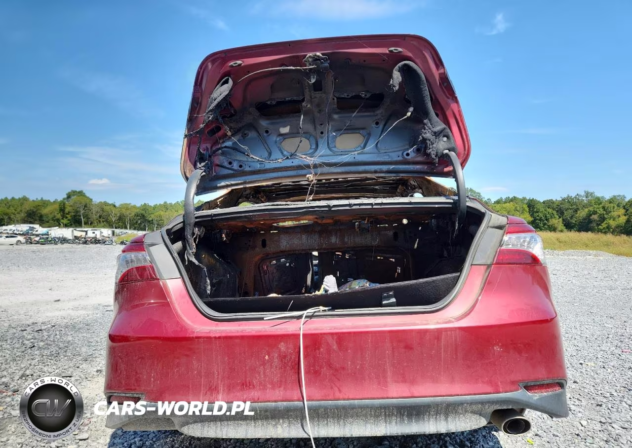 2019 Toyota Camry Xle VIN:4T1B11HK1KU233801 - 6