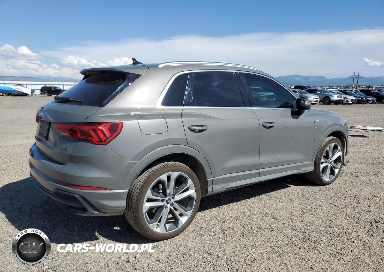 2019 Audi Q3 Premium Plus S-Line VIN:WA1EECF38K1064871 - 3