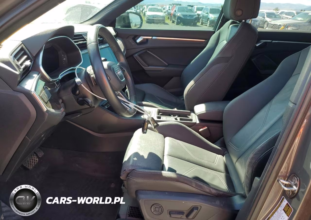2019 Audi Q3 Premium Plus S-Line VIN:WA1EECF38K1064871 - 7