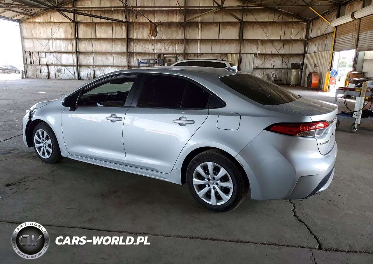 2022 Toyota Corolla Le VIN:5YFEPMAE4NP273586 - 2