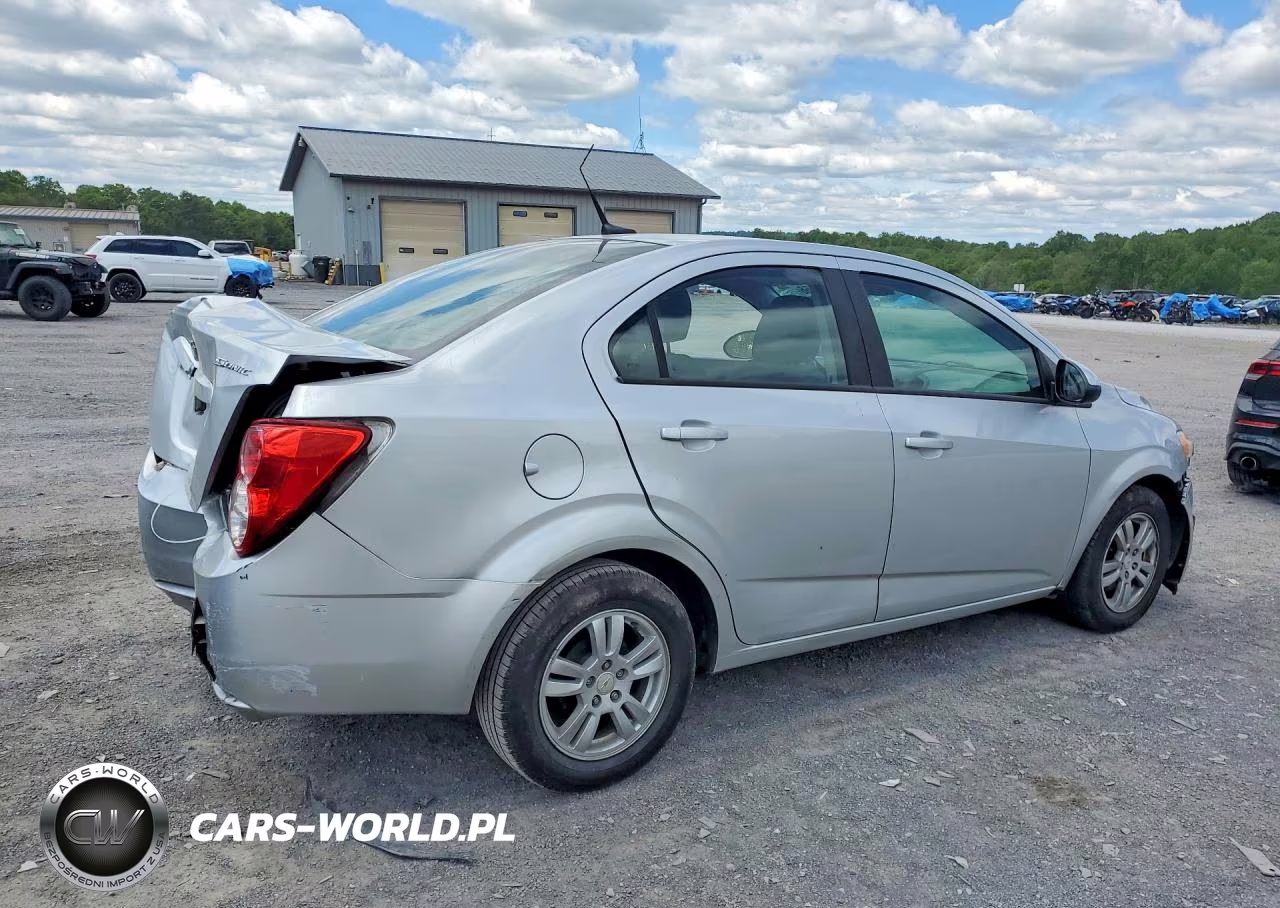 2012 Chevrolet Sonic Ls VIN:1G1JA5SH8C4134293 - 3