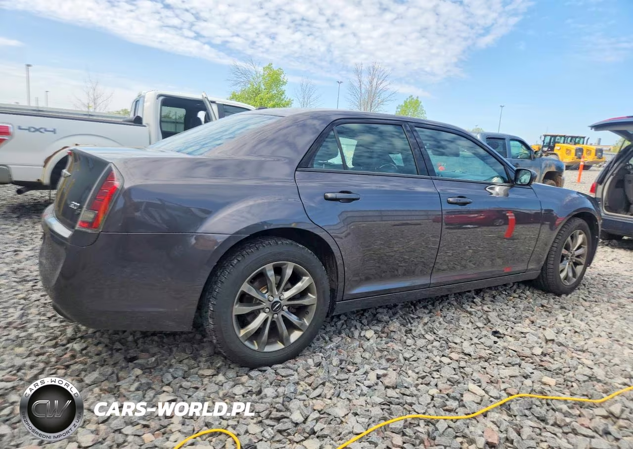 2014 Chrysler 300 S VIN:2C3CCAGG7EH376859 - 3
