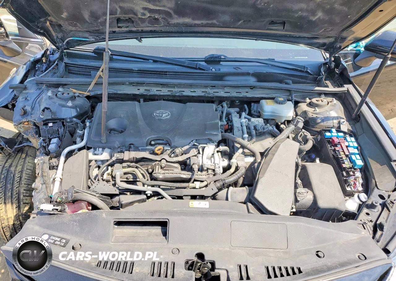 2018 Toyota Camry Le VIN:4T1B31HK7JU508242 - 11