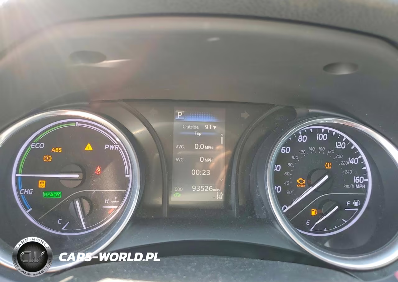 2018 Toyota Camry Le VIN:4T1B31HK7JU508242 - 9