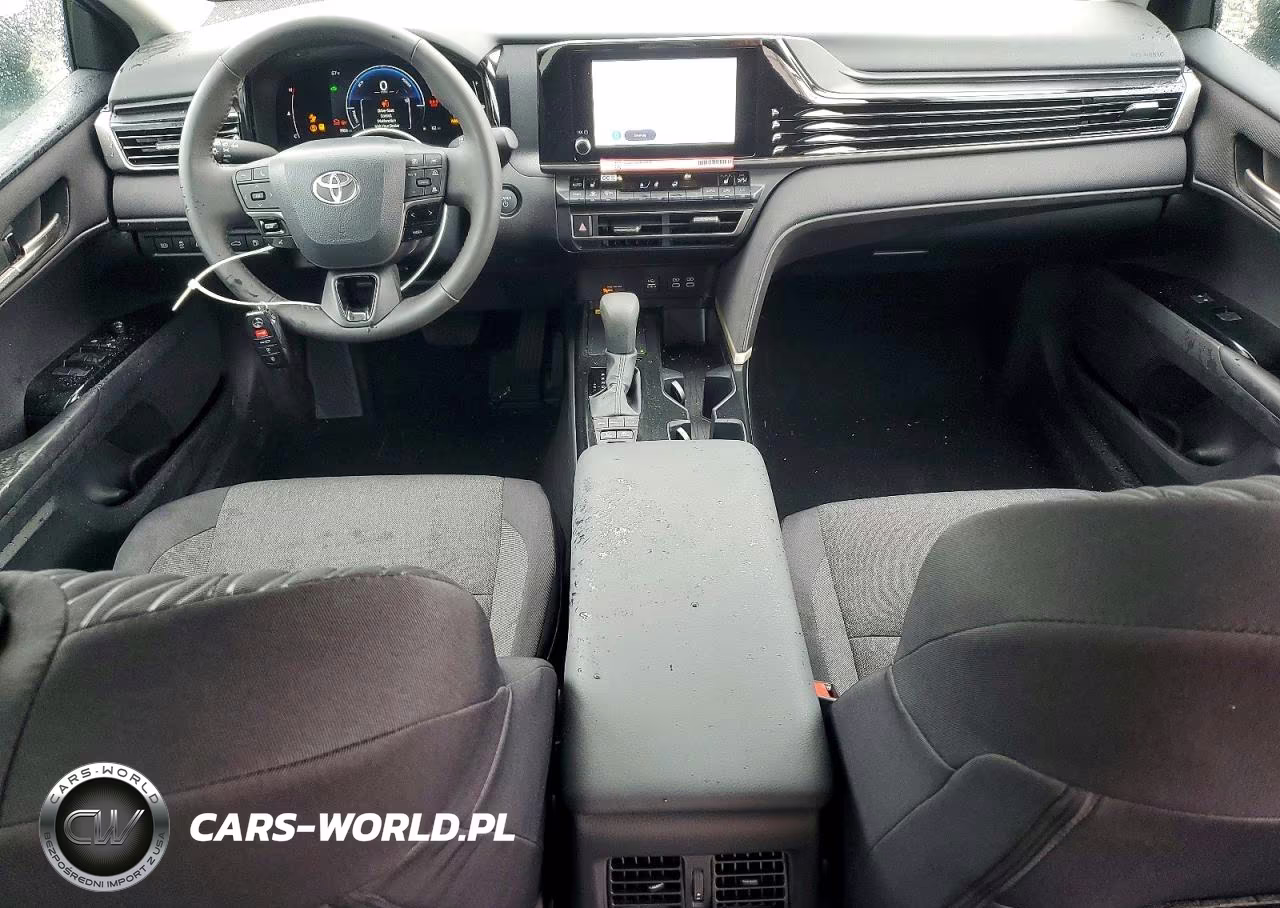 2026 Toyota Camry Le VIN:4T1DAACK8TU275447 - 8