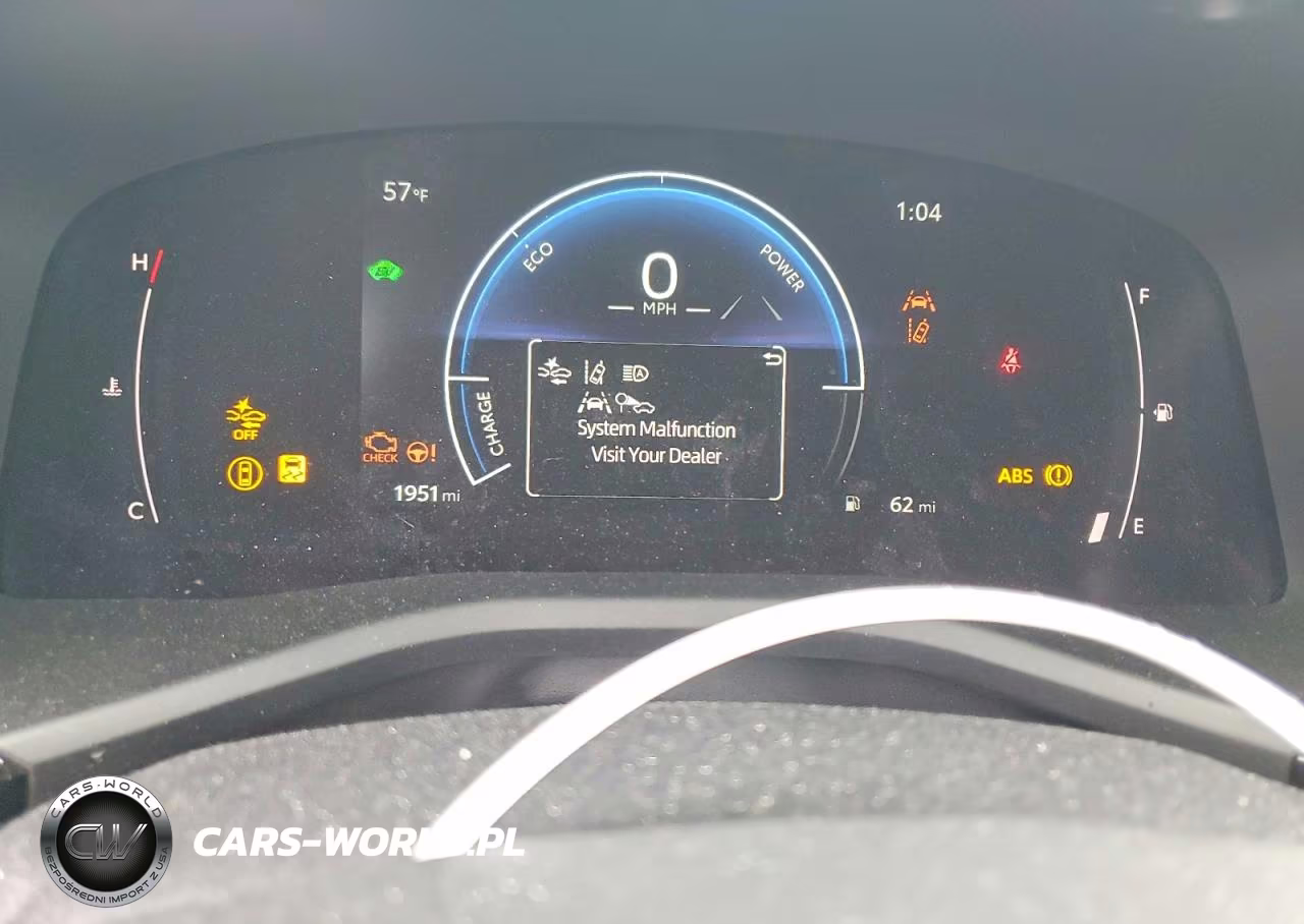 2026 Toyota Camry Le VIN:4T1DAACK8TU275447 - 9