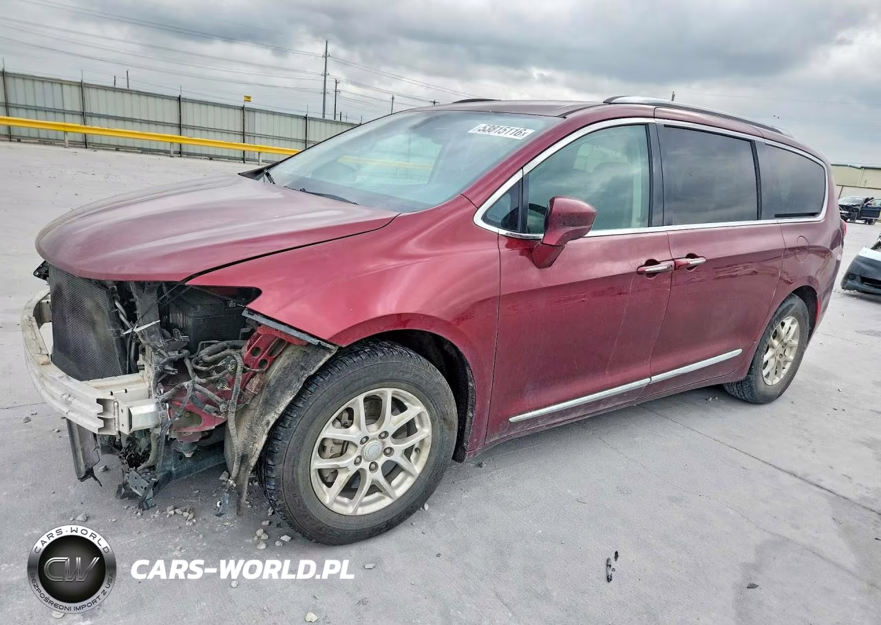 2020 Chrysler Pacifica Touring L