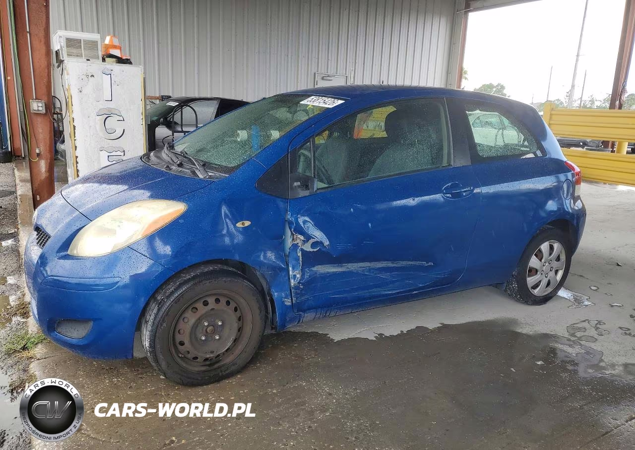 2010 Toyota Yaris Base – zdjęcie 1 z 12