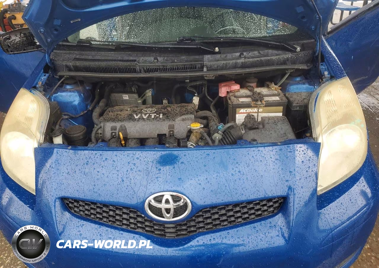2010 Toyota Yaris Base VIN:JTDJT4K33A5288689 - 11