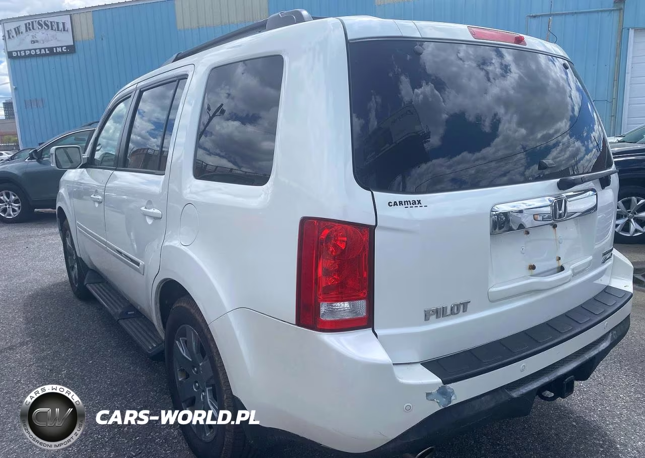 2012 Honda Pilot Touring VIN:5FNYF4H97CB019114 - 3