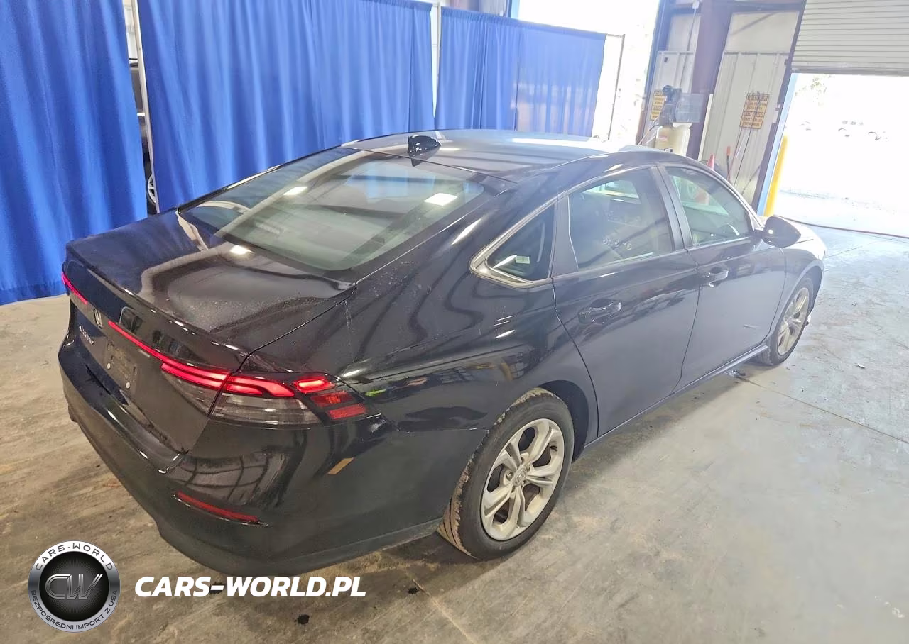 2025 Honda Accord Lx VIN:1HGCY1F25SA086053 - 3