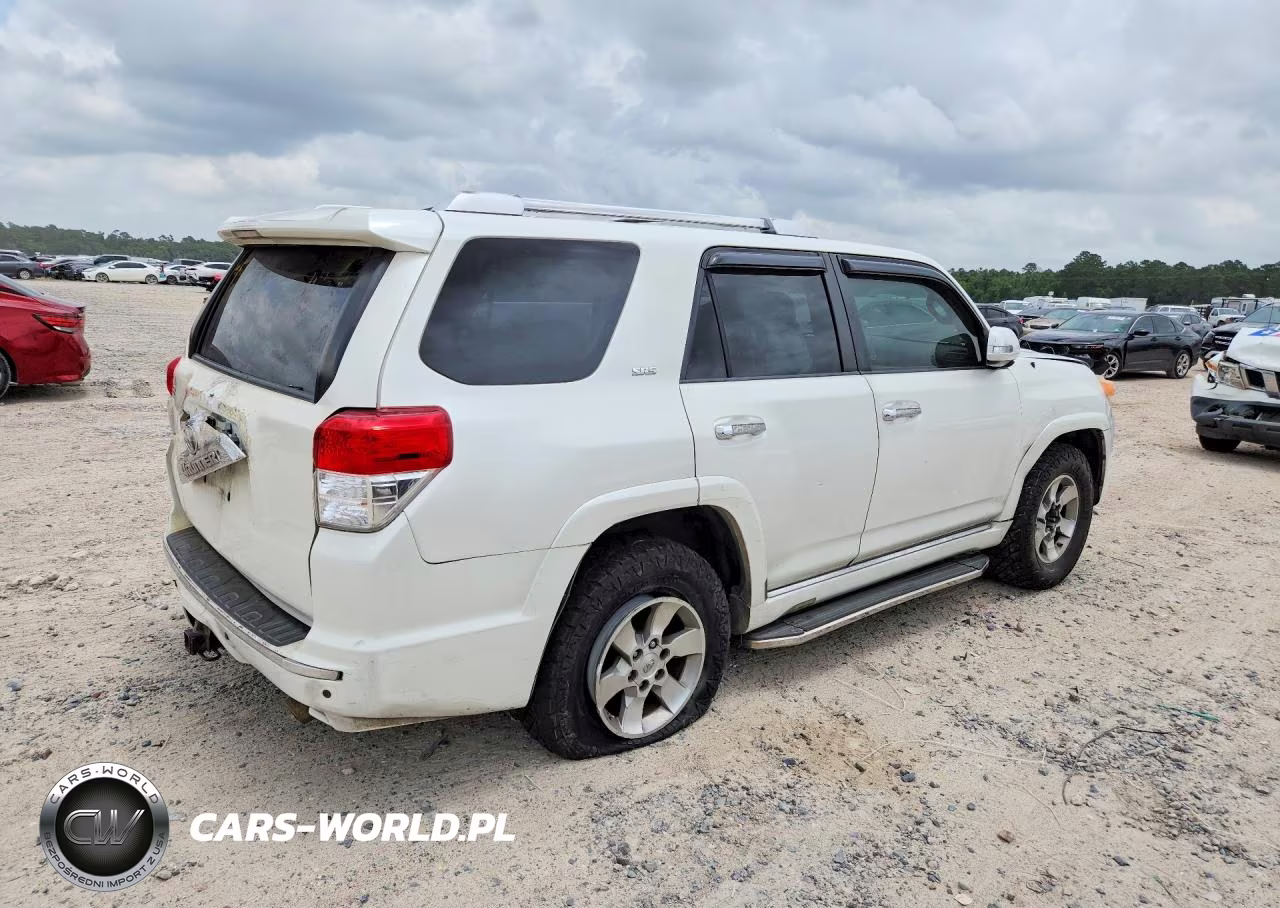 2011 Toyota 4Runner Sr5 VIN:JTEZU5JR4B5026835 - 3
