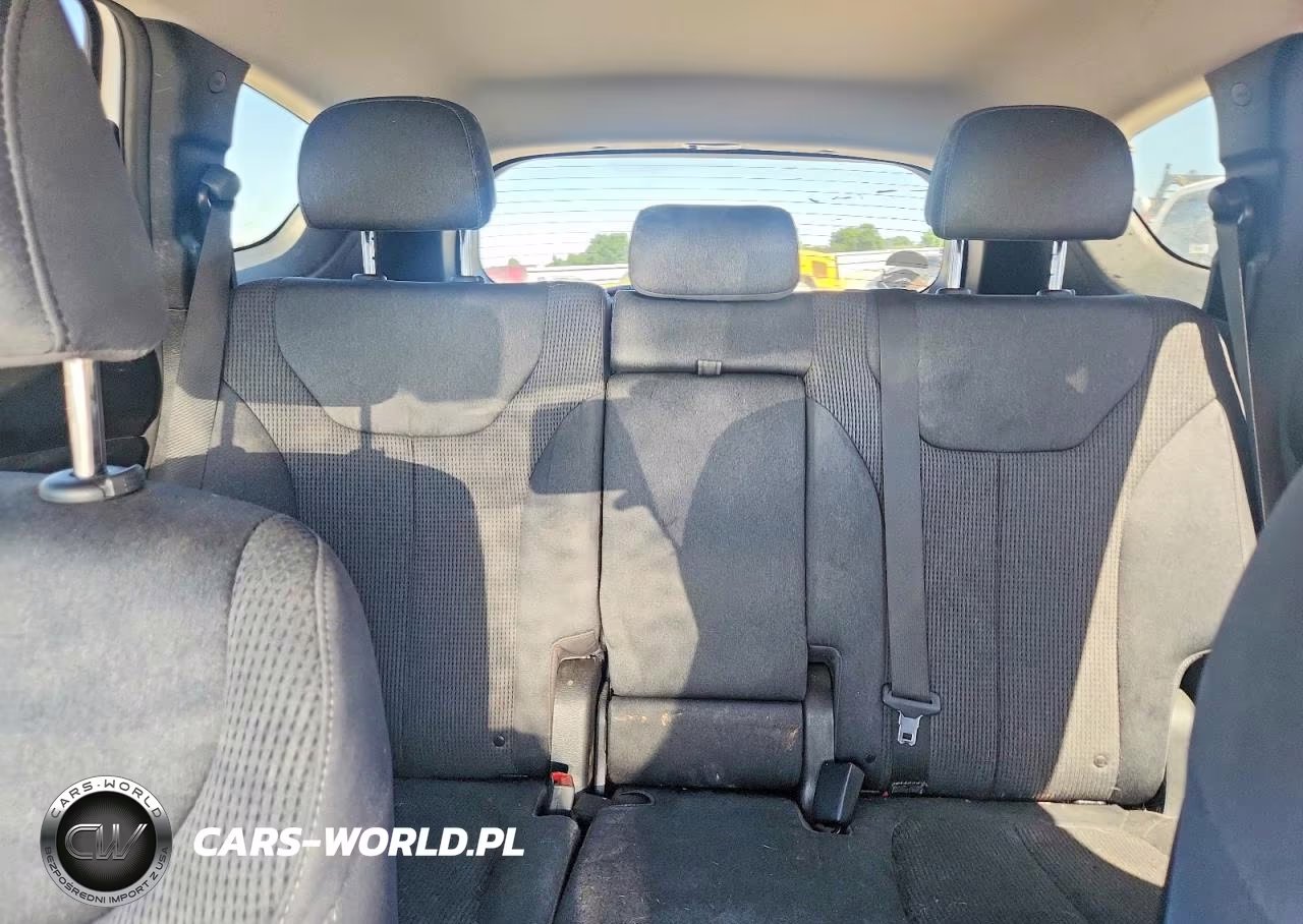 2019 Hyundai Santa Fe Se VIN:5NMS2CAD0KH121720 - 10