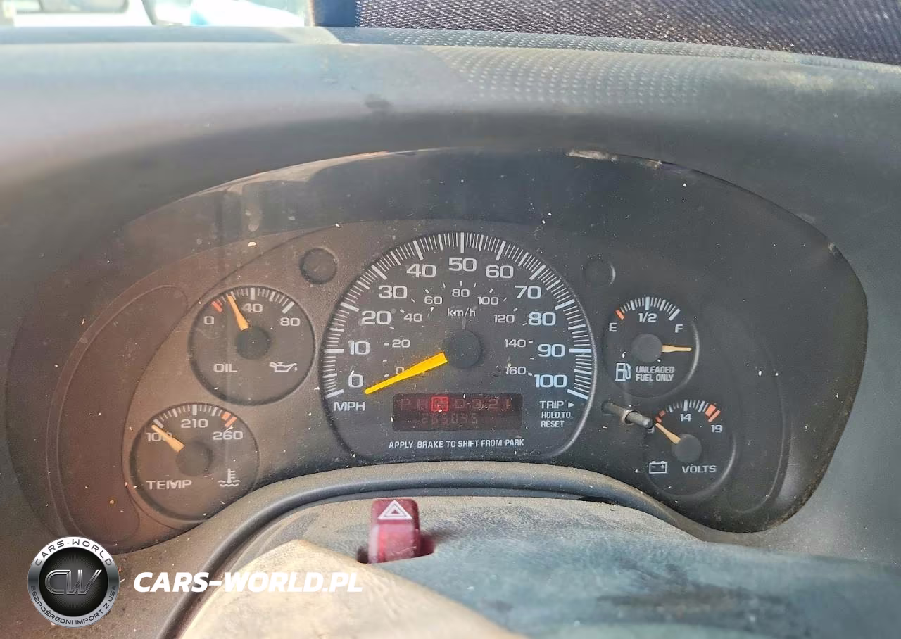 2000 Chevrolet Express G3500 VIN:1GCHG35R9Y1227880 - 9