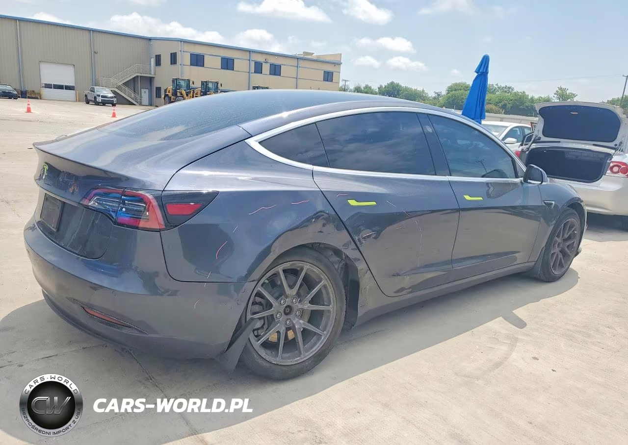 2020 Tesla Model 3 VIN:5YJ3E1EA3LF657841 - 3