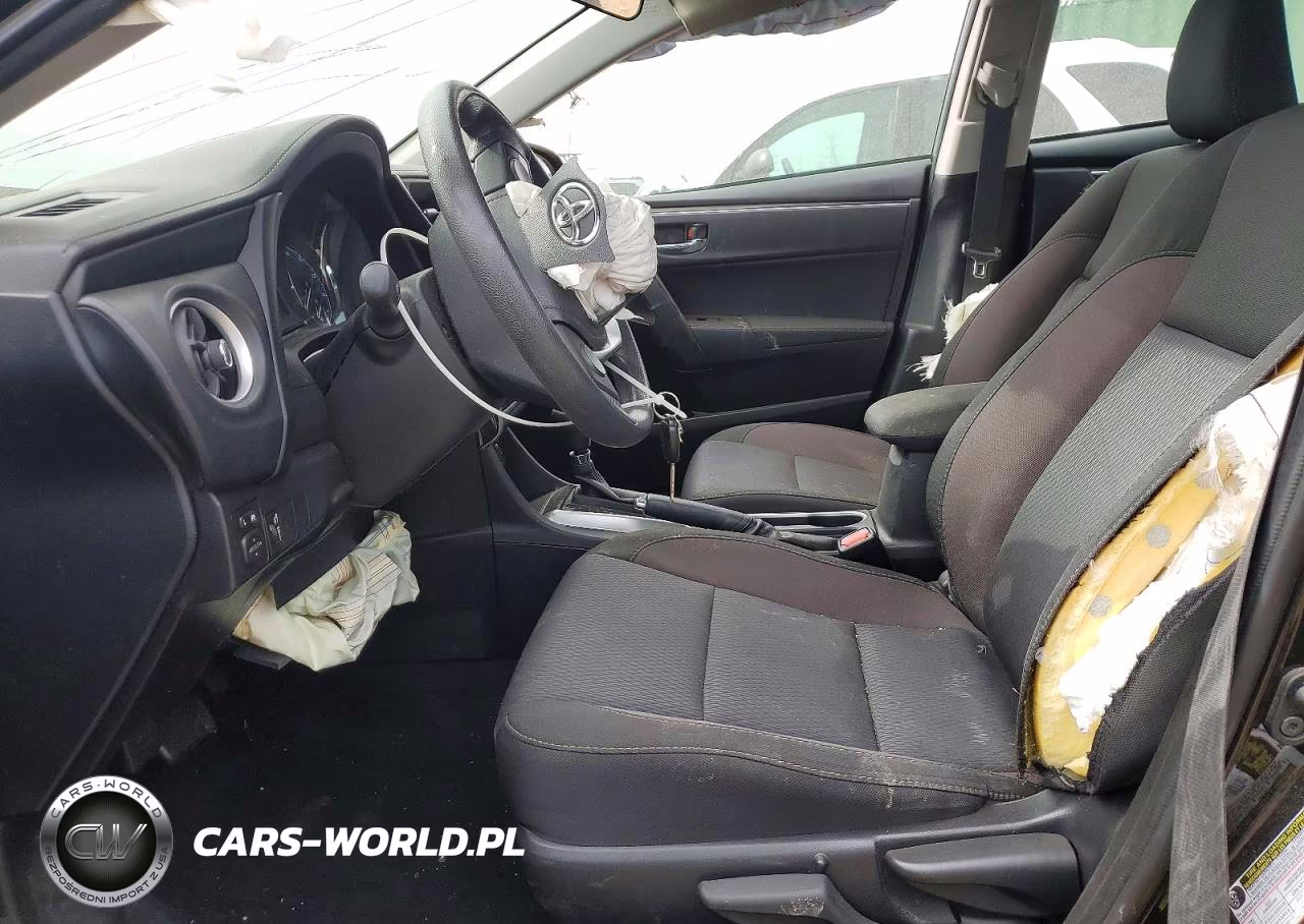 2017 Toyota Corolla Le VIN:2T1BURHEXHC961773 - 7