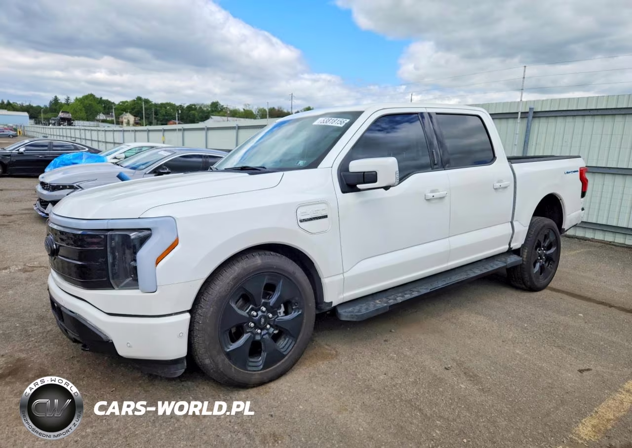 2022 Ford F150 Lightning Pro – zdjęcie 1 z 12