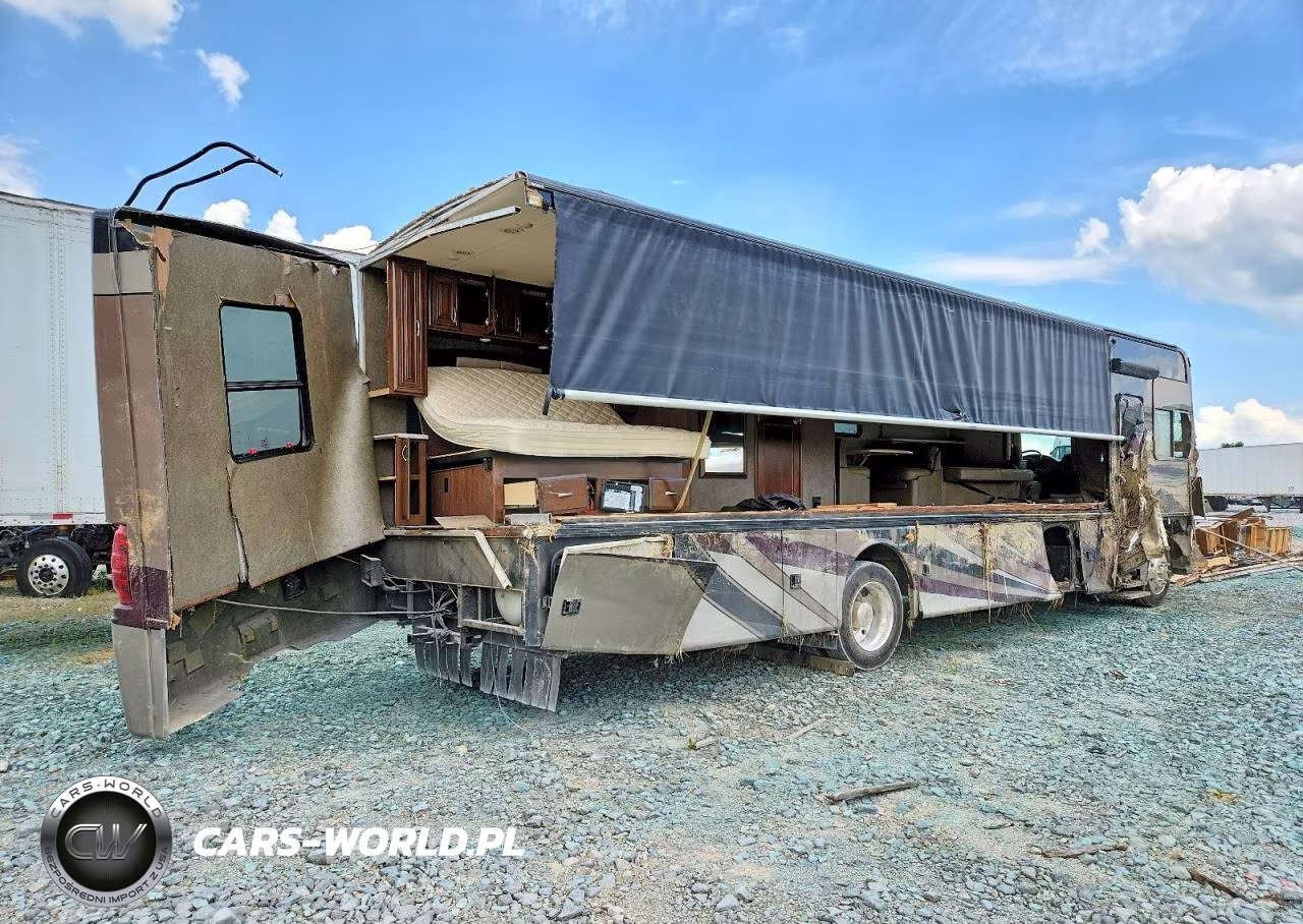 2017 Ford F53 VIN:1F66F5DY7H0A12750 - 4