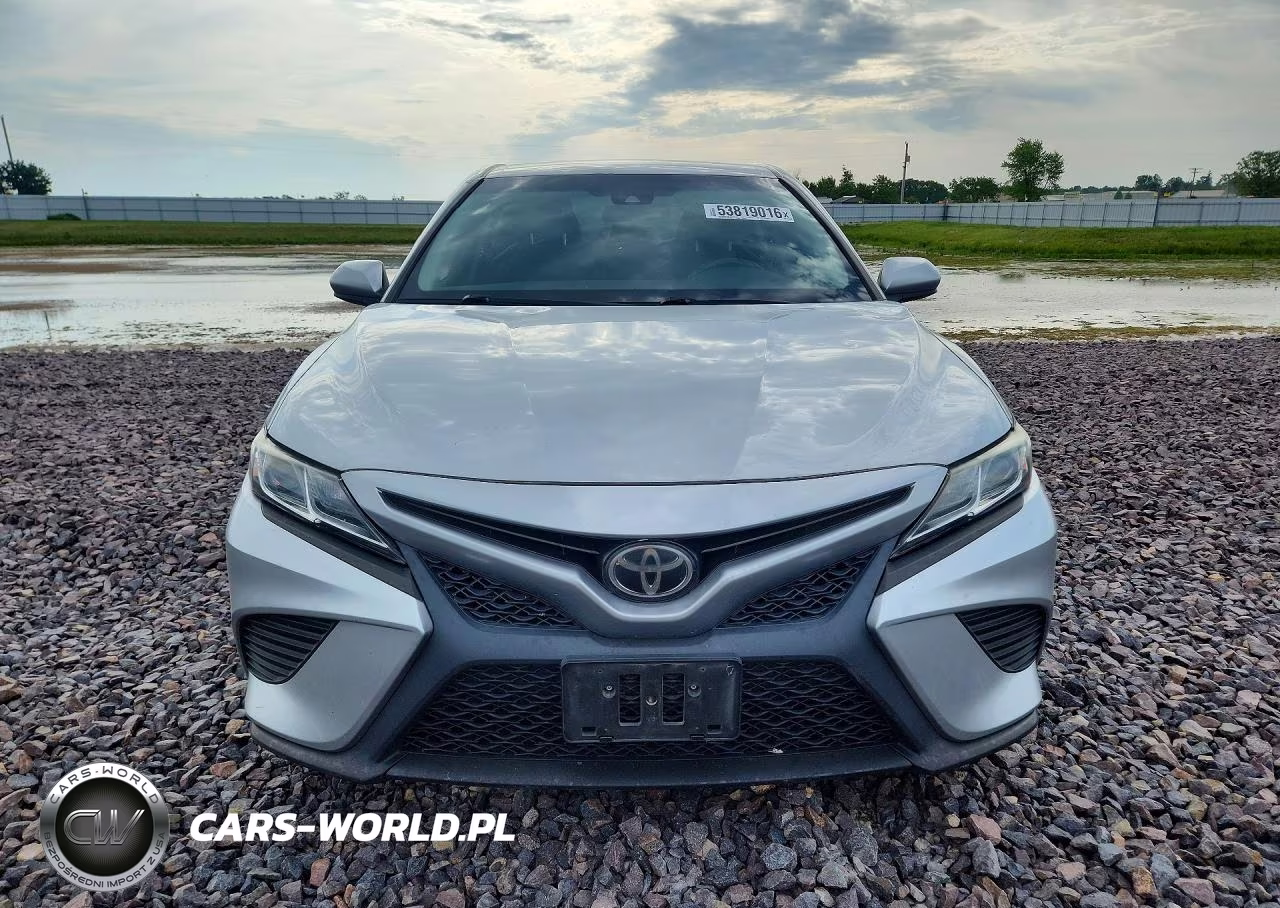 2018 Toyota Camry Se VIN:4T1B11HK1JU088886 - 5